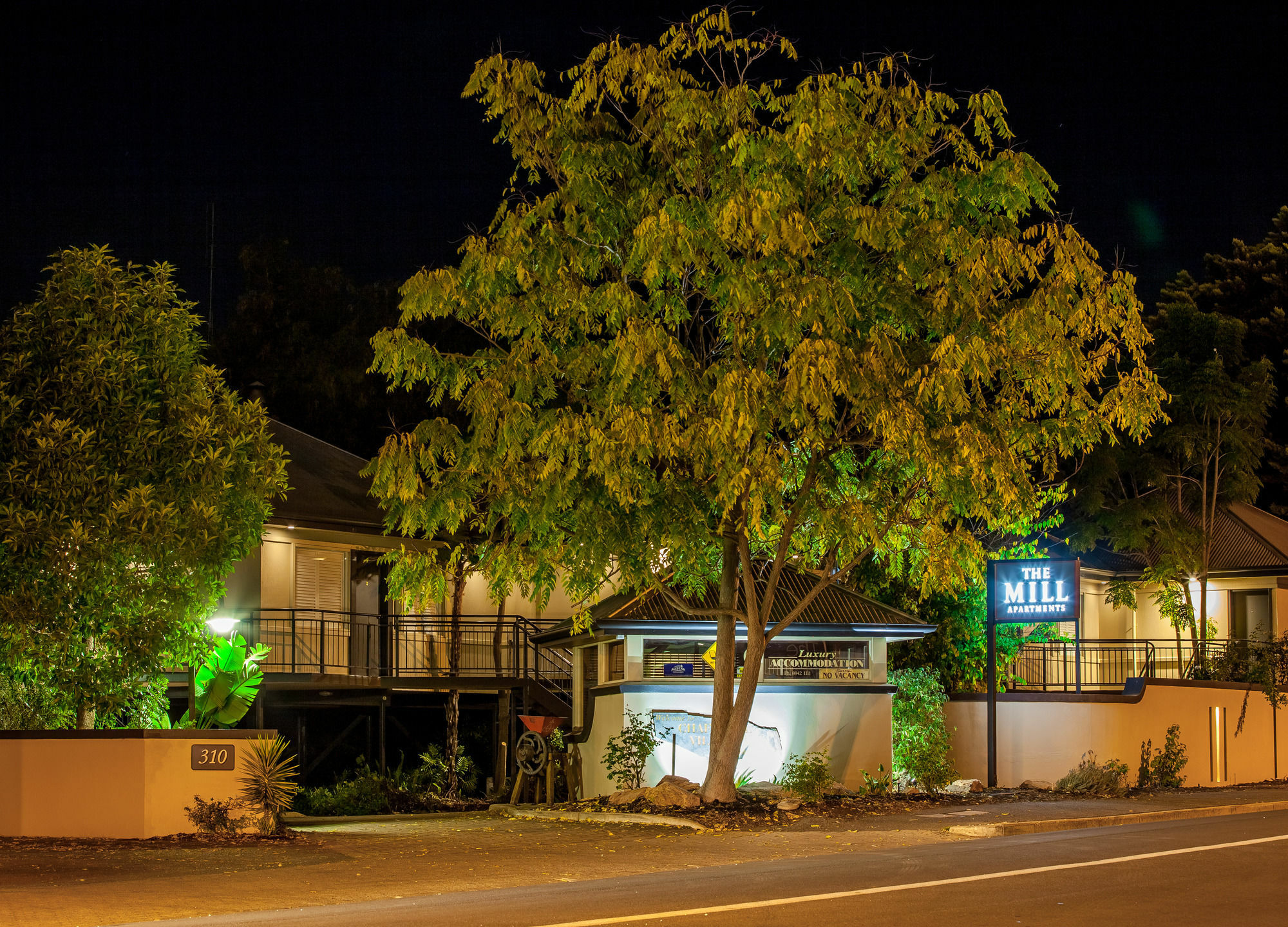 The Mill Apartments Clare Valley Eksteriør bilde